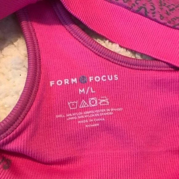 FORM FOCUS:Pink Criss-Cross Detailed Back Bra M/L - Picture 3 of 8